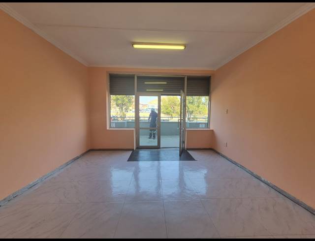 60M² RETAIL TO LET IN KRUGERSDORP CENTRAL
